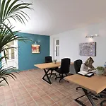 Los Amigos Yoga & Wellness Vandrarhem La Mareta
