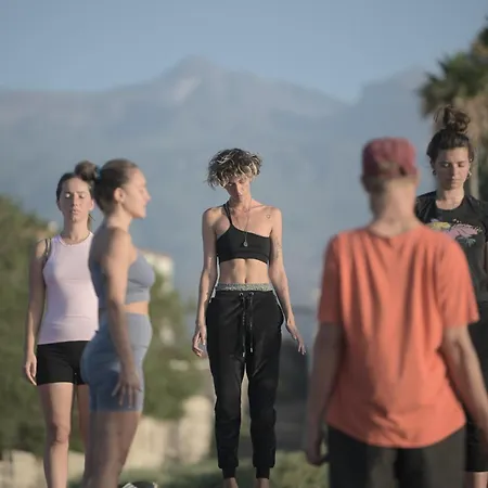 אכסניה Los Amigos Yoga & Wellness La Mareta